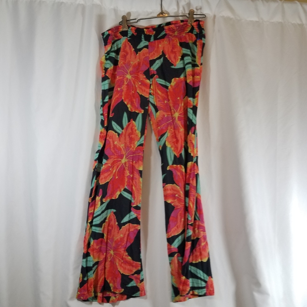 Billabong Gypsy Outlaw Floral Print Pants S